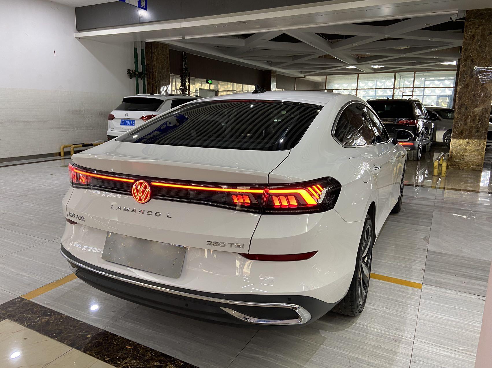 Volkswagen Lamando 2022 thumb 4