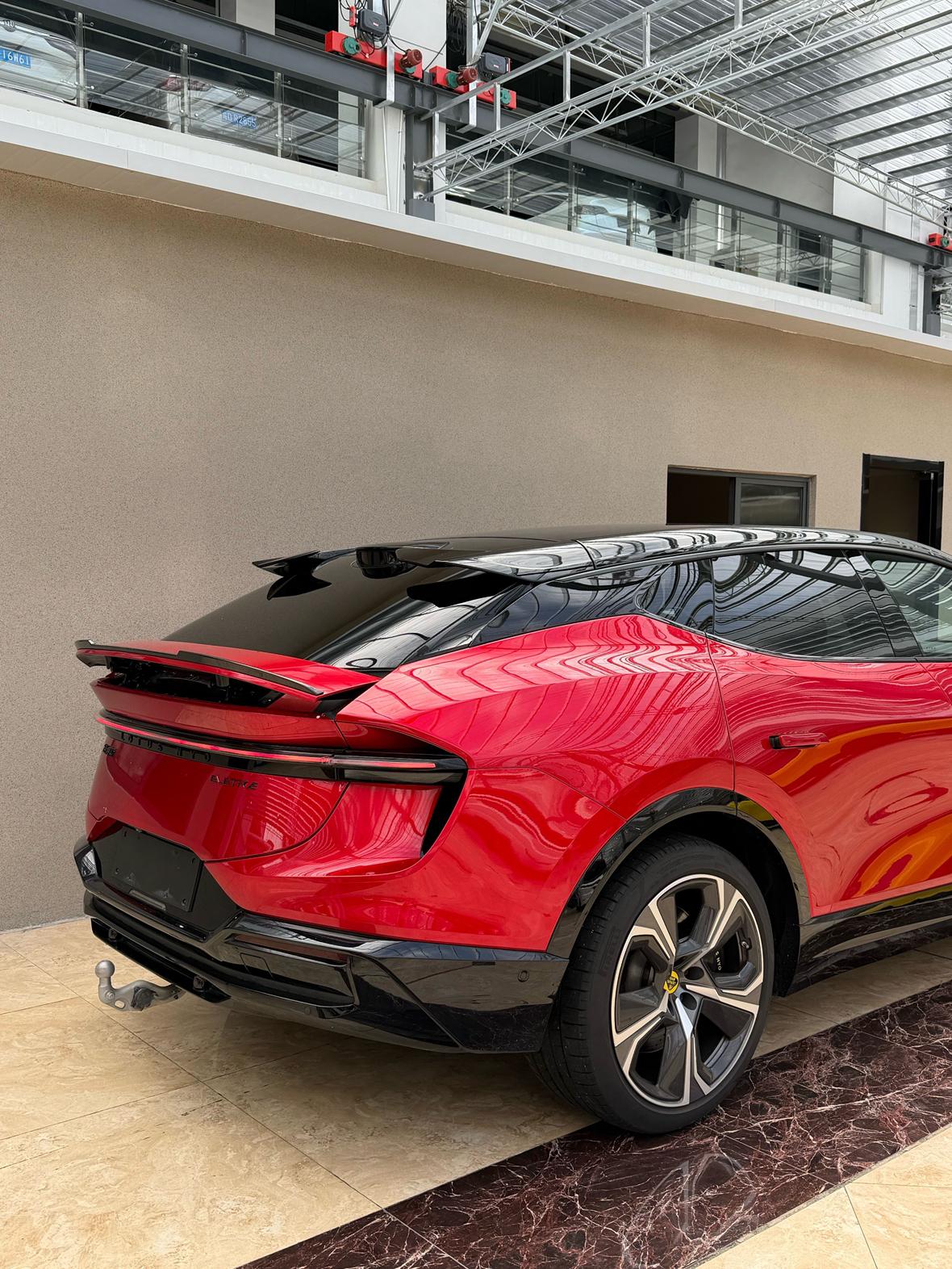 Lotus Eletre 2023 thumb 2