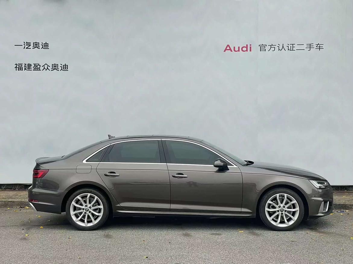 Audi A4 2019 thumb 12