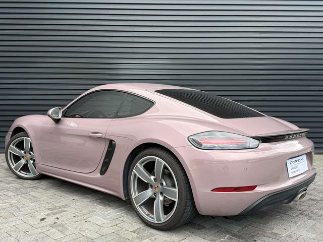 Porsche 718 2023 thumb 2