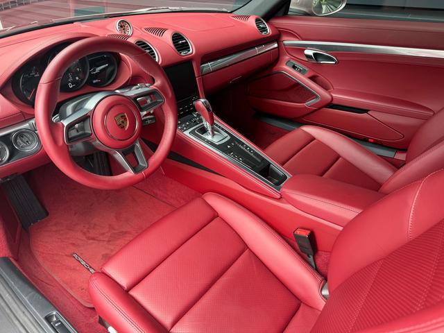 Porsche 718 2023 thumb 10