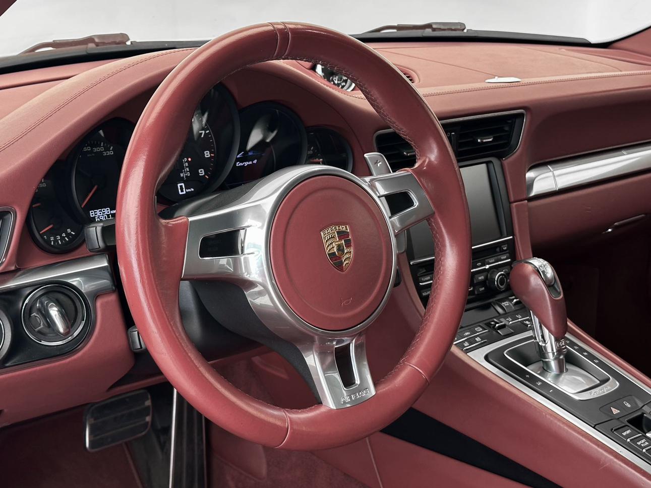 Porsche 911 2014 thumb 10