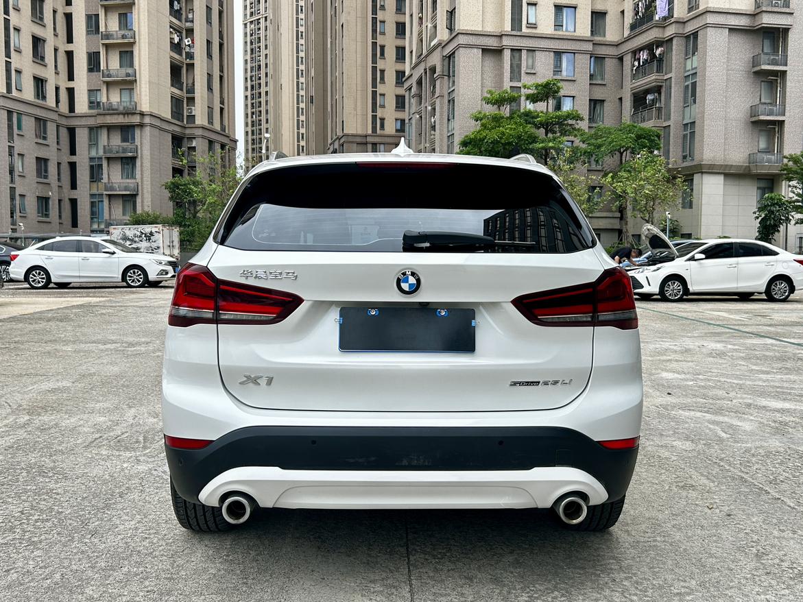 BMW X1 2021 thumb 3