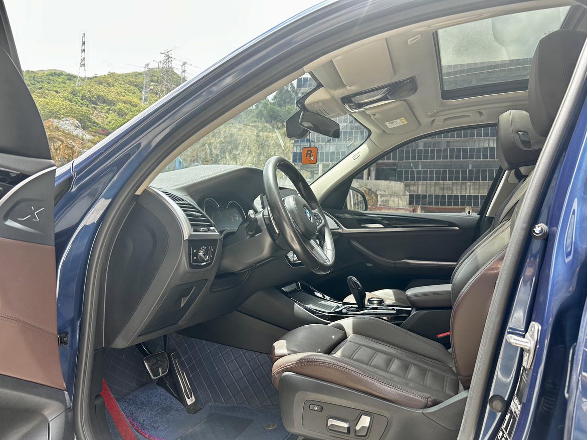 BMW X3 2018 thumb 9