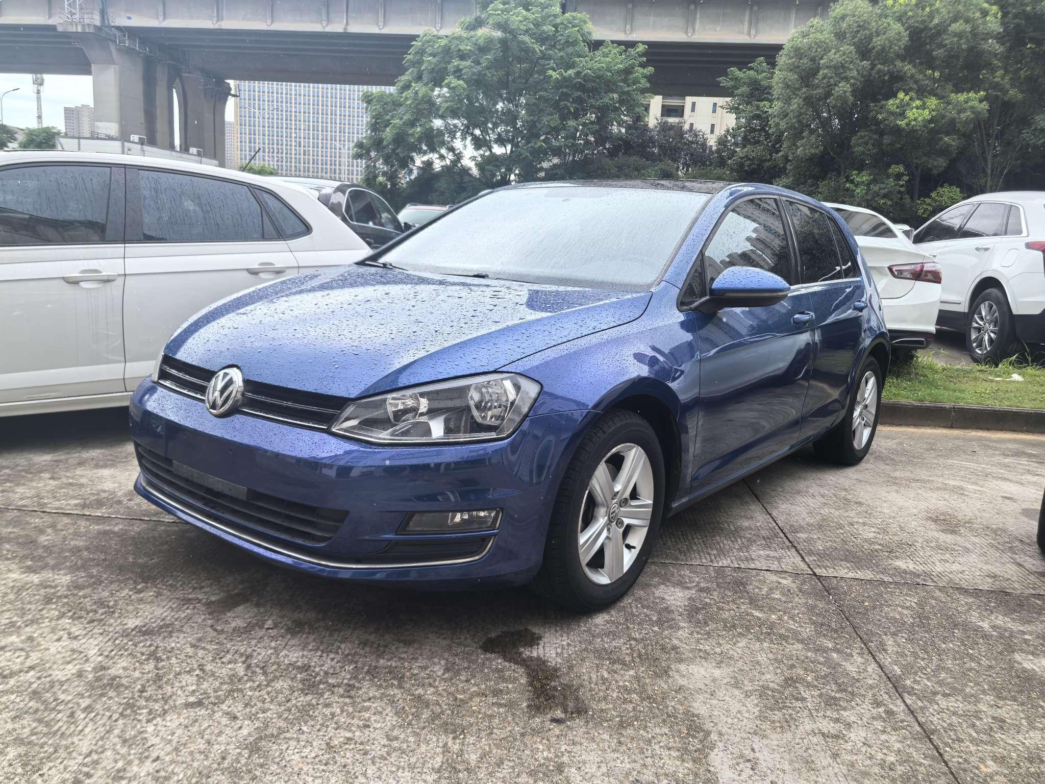 Volkswagen Golf Sportsvan 2014 thumb 8