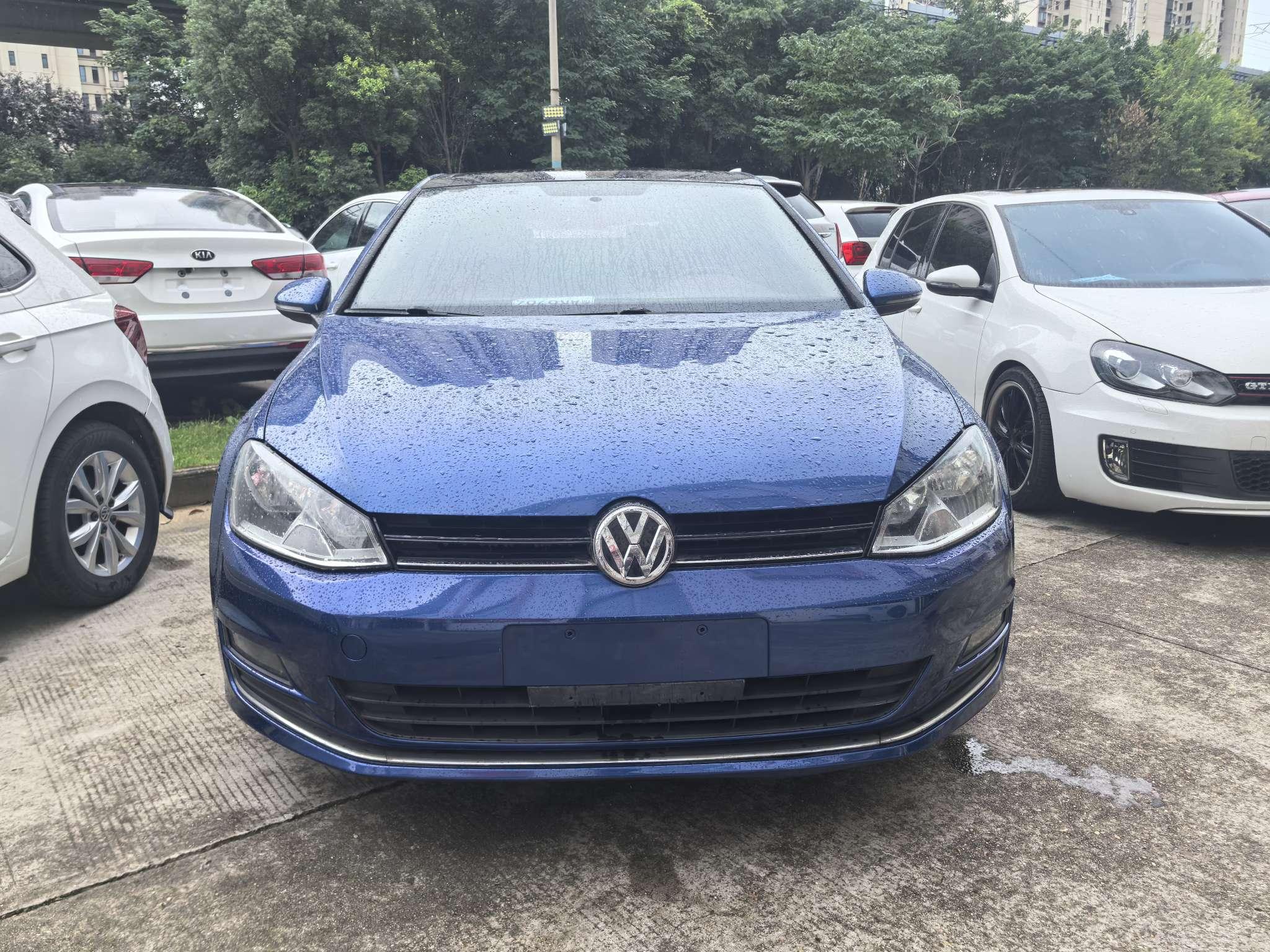 Volkswagen Golf Sportsvan 2014 thumb 9
