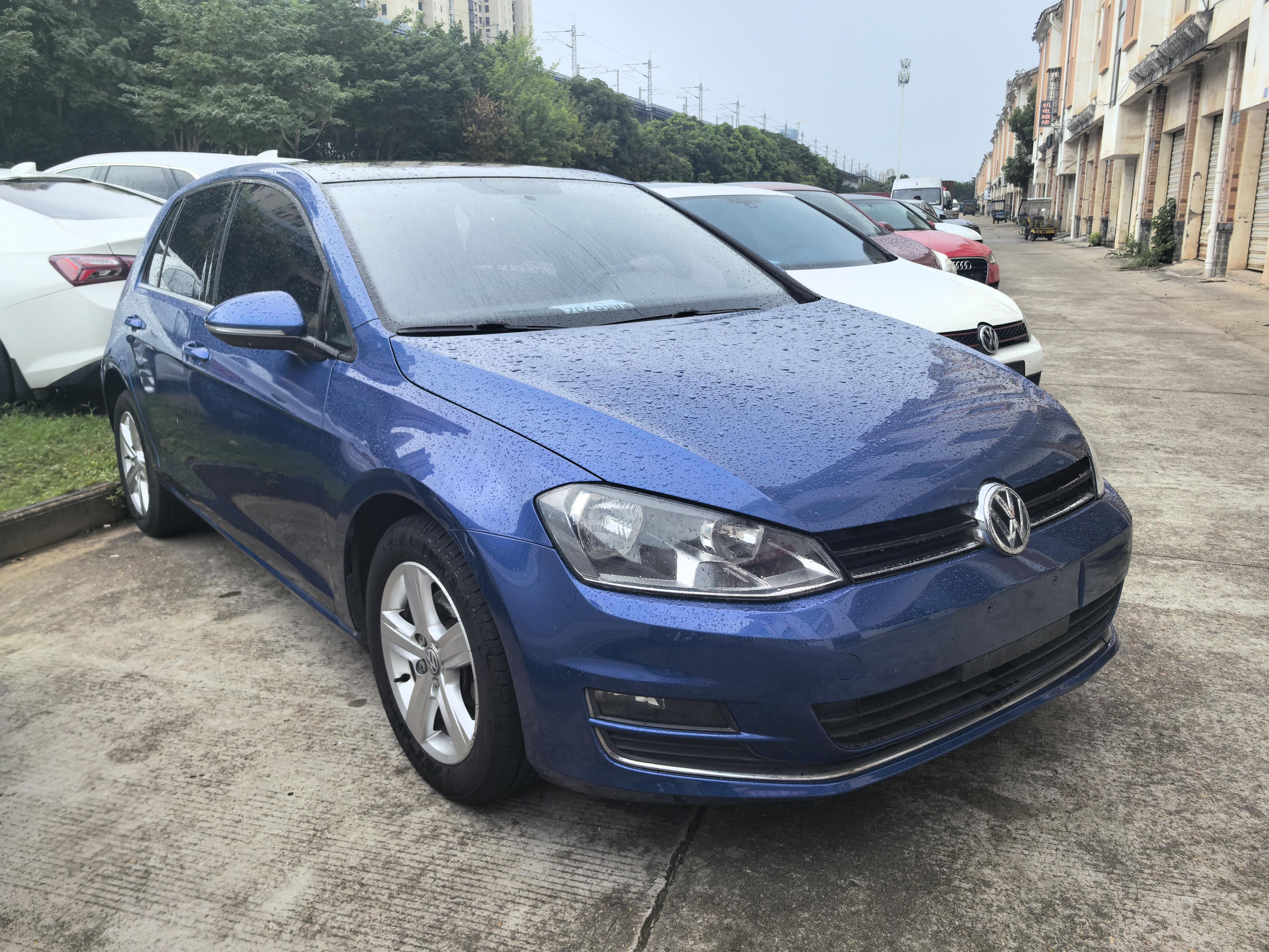 Volkswagen Golf Sportsvan 2014 thumb 10