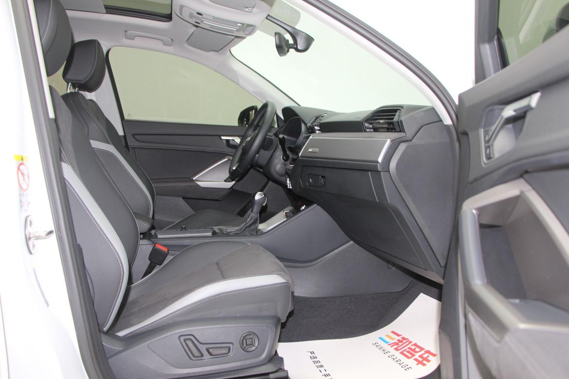 Audi Q3 2022 thumb 7