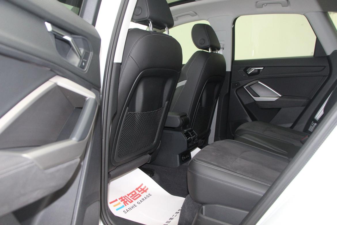 Audi Q3 2022 thumb 11