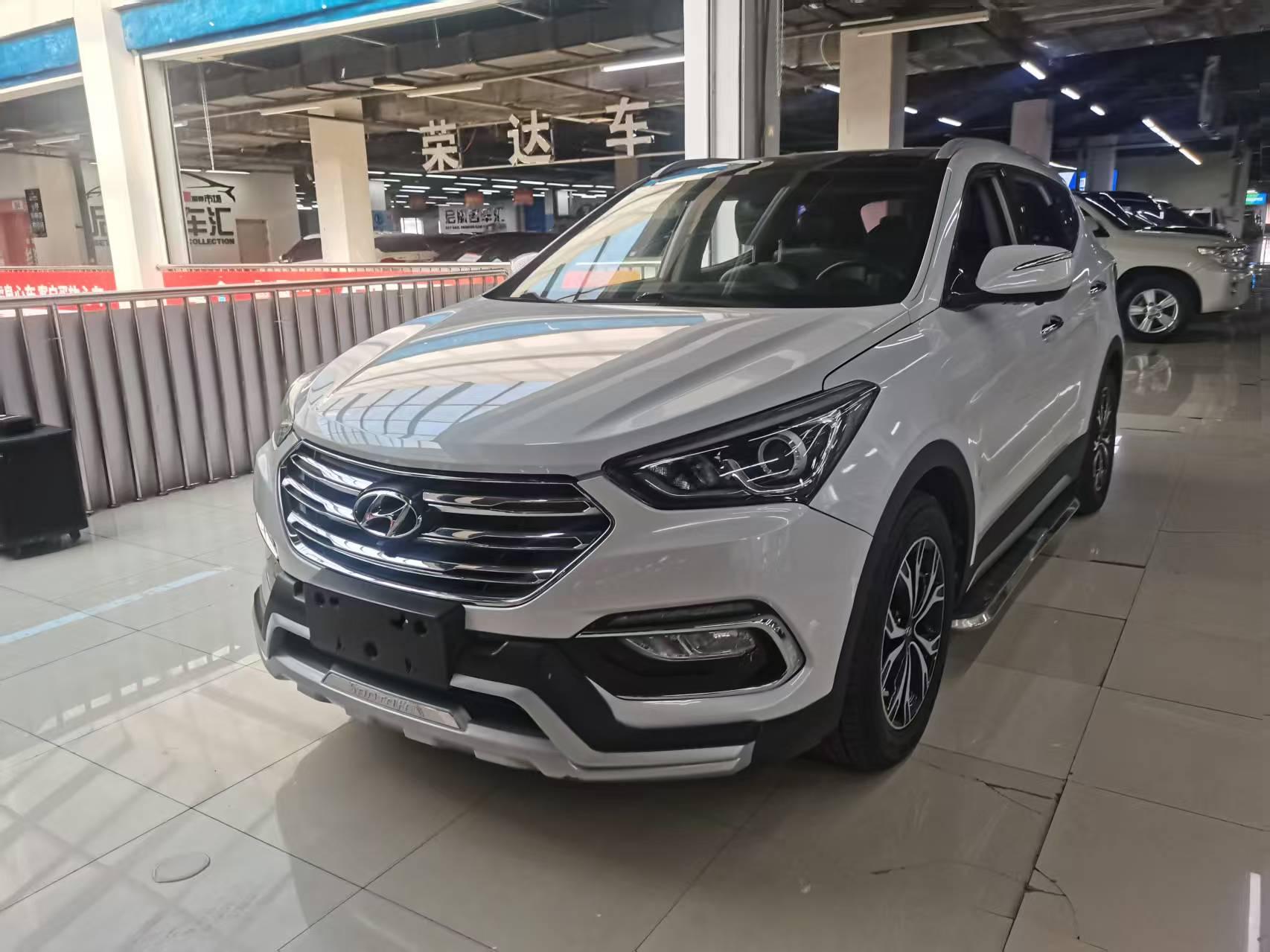 Hyundai Santa Fe 2017 thumb 11