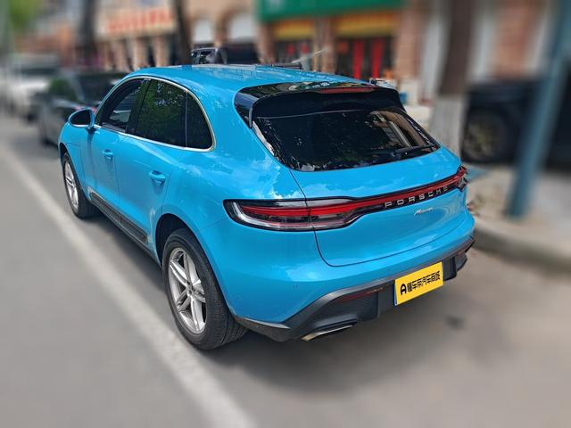 Porsche Macan 2022 thumb 4