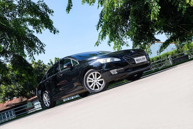 Peugeot 508 2014 thumb 6