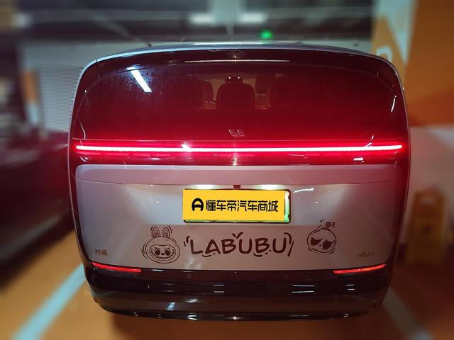 Lixiang (Li Auto) Mega 2024 thumb 3