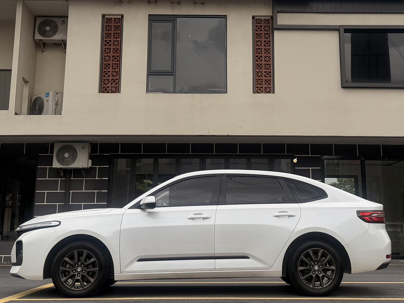 Baojun RC-5 2020 thumb 2