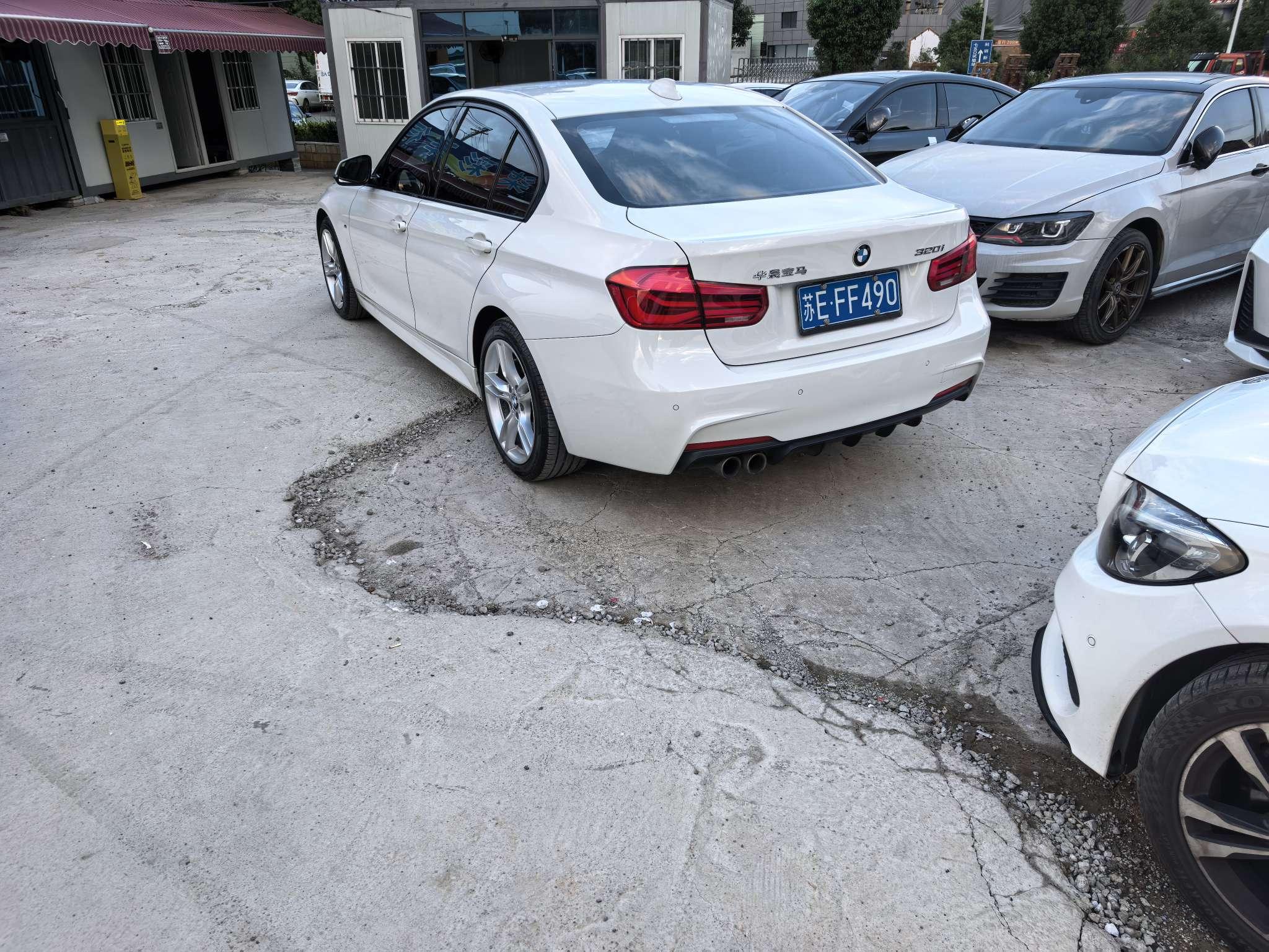 BMW 3 серии 2019 thumb 2