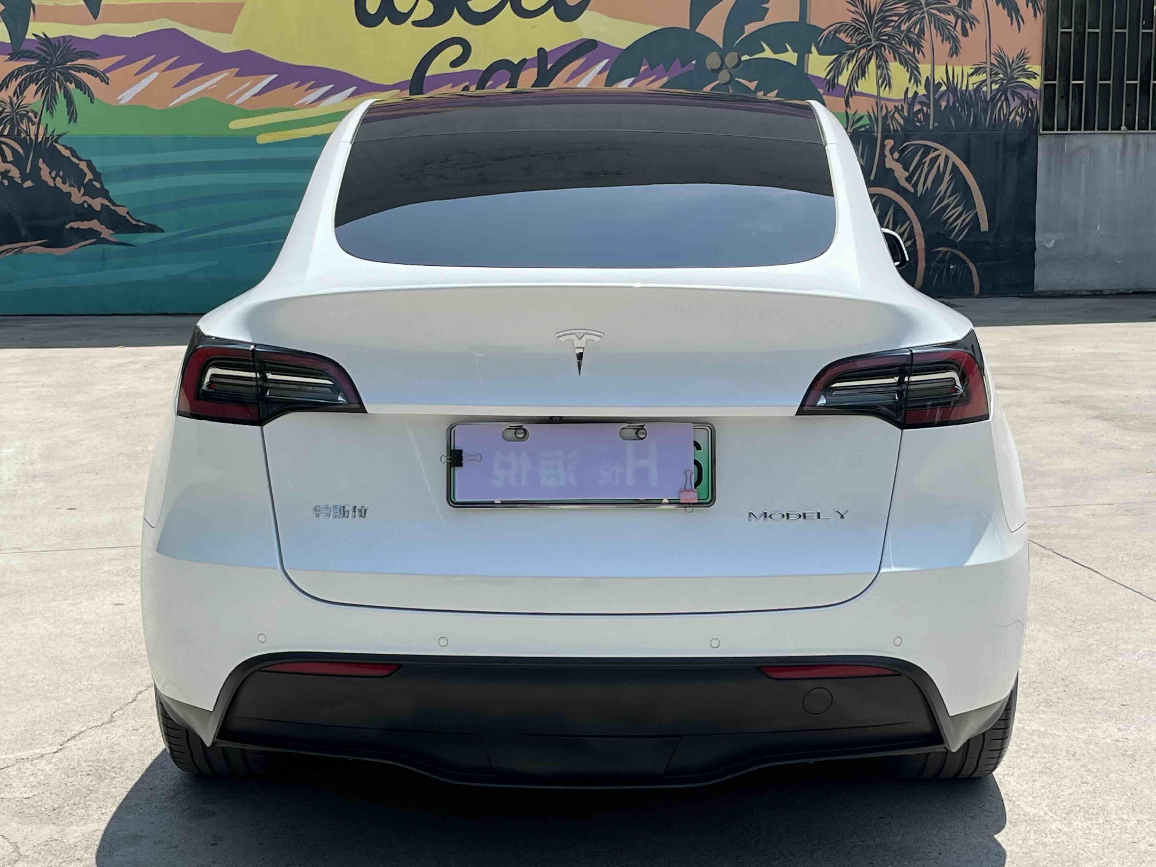 Tesla Model Y 2021 thumb 4