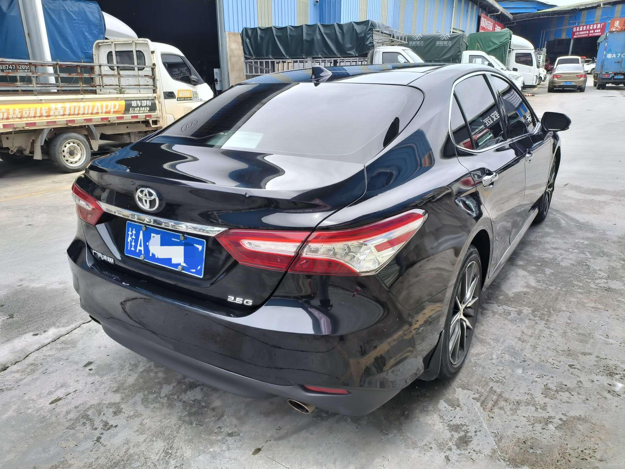 Toyota Camry 2021 thumb 4