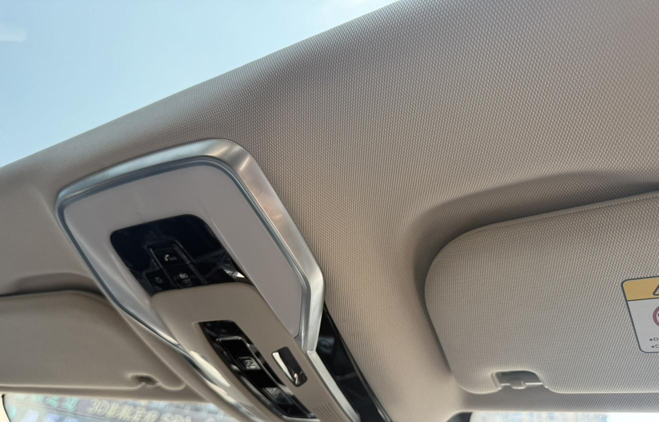 Hongqi H5 2023 thumb 4
