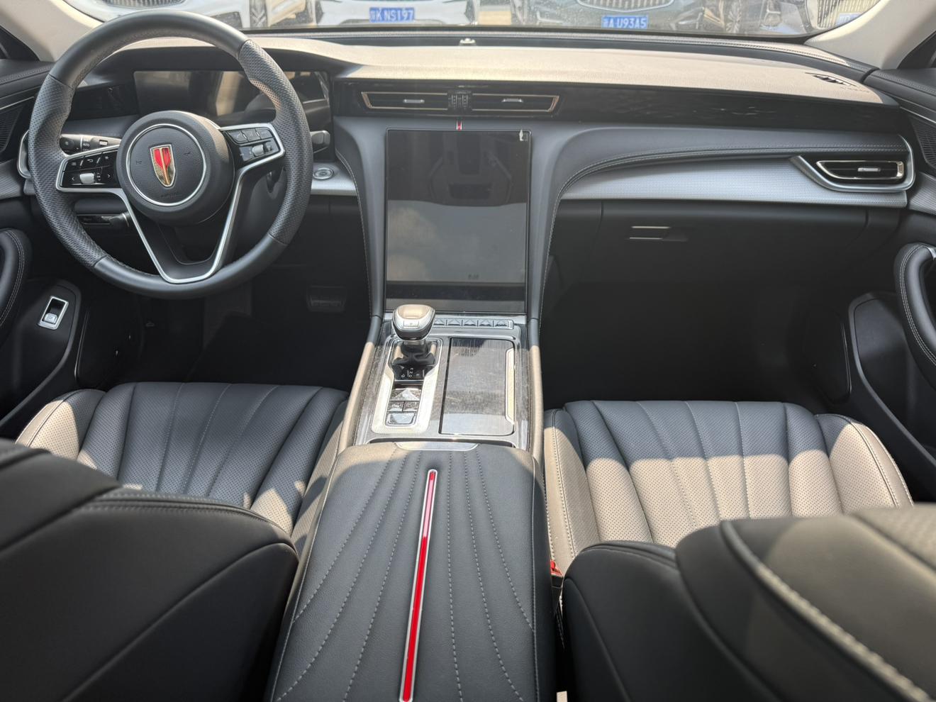 Hongqi H5 2023 thumb 5