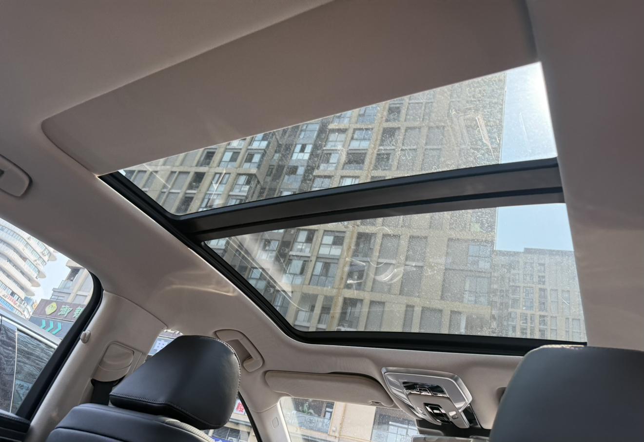 Hongqi H5 2023 thumb 8