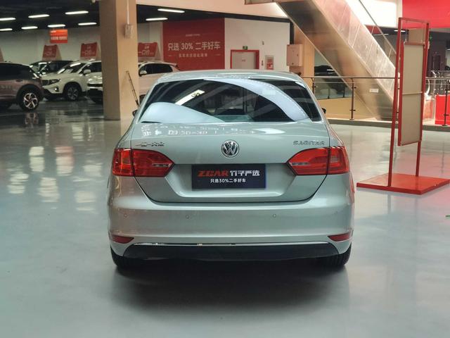 Volkswagen Sagitar 2014 thumb 4
