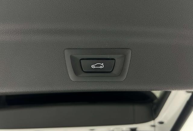 BMW X1 2023 thumb 9