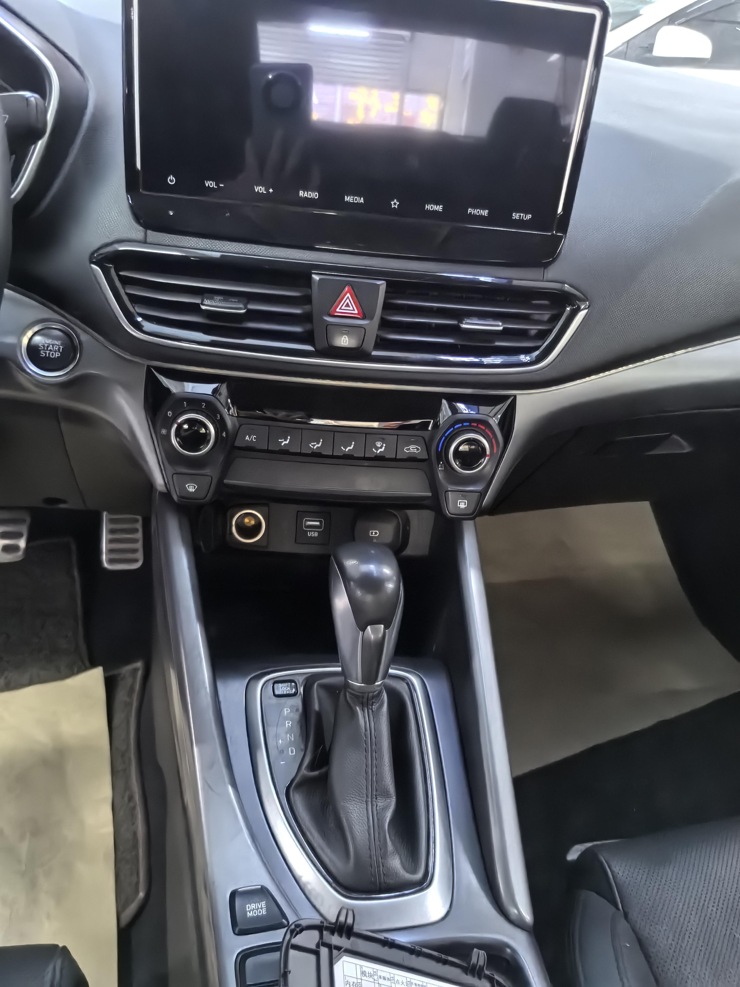 Hyundai Lafesta 2019 thumb 4