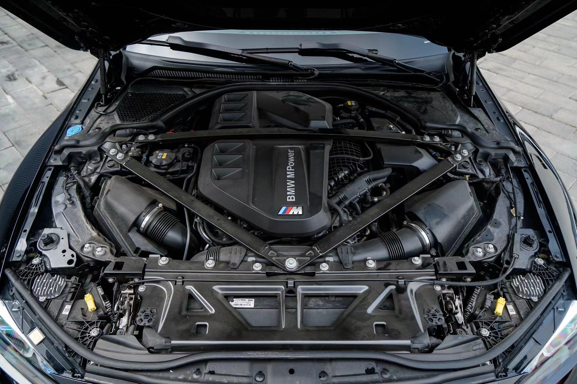 BMW M3 2023 thumb 4