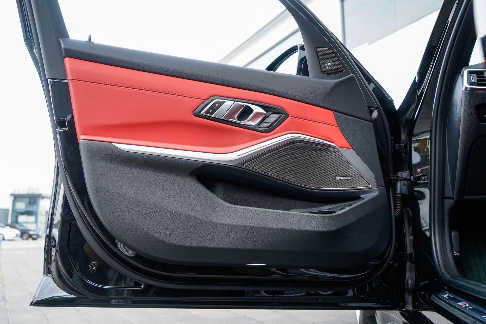 BMW M3 2023 thumb 11