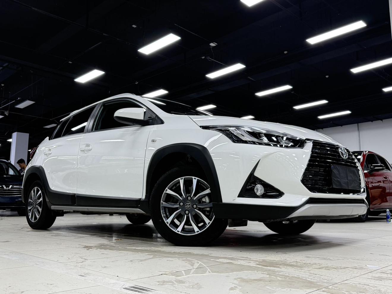 Toyota Yaris 2022 thumb 12