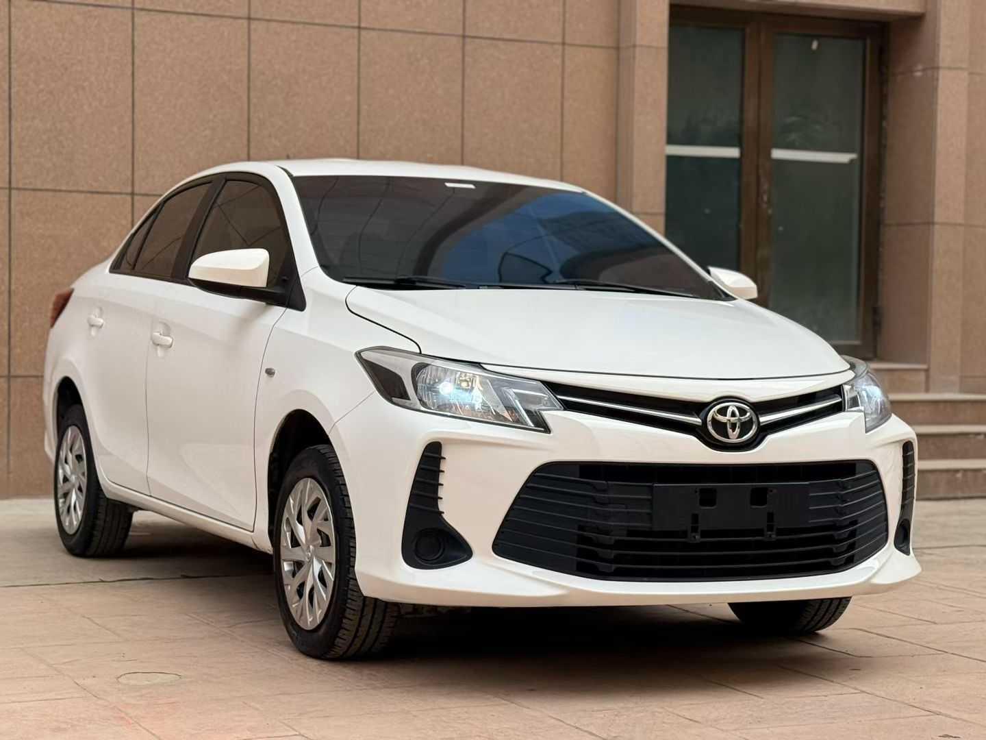 Toyota Vios 2022 thumb 10