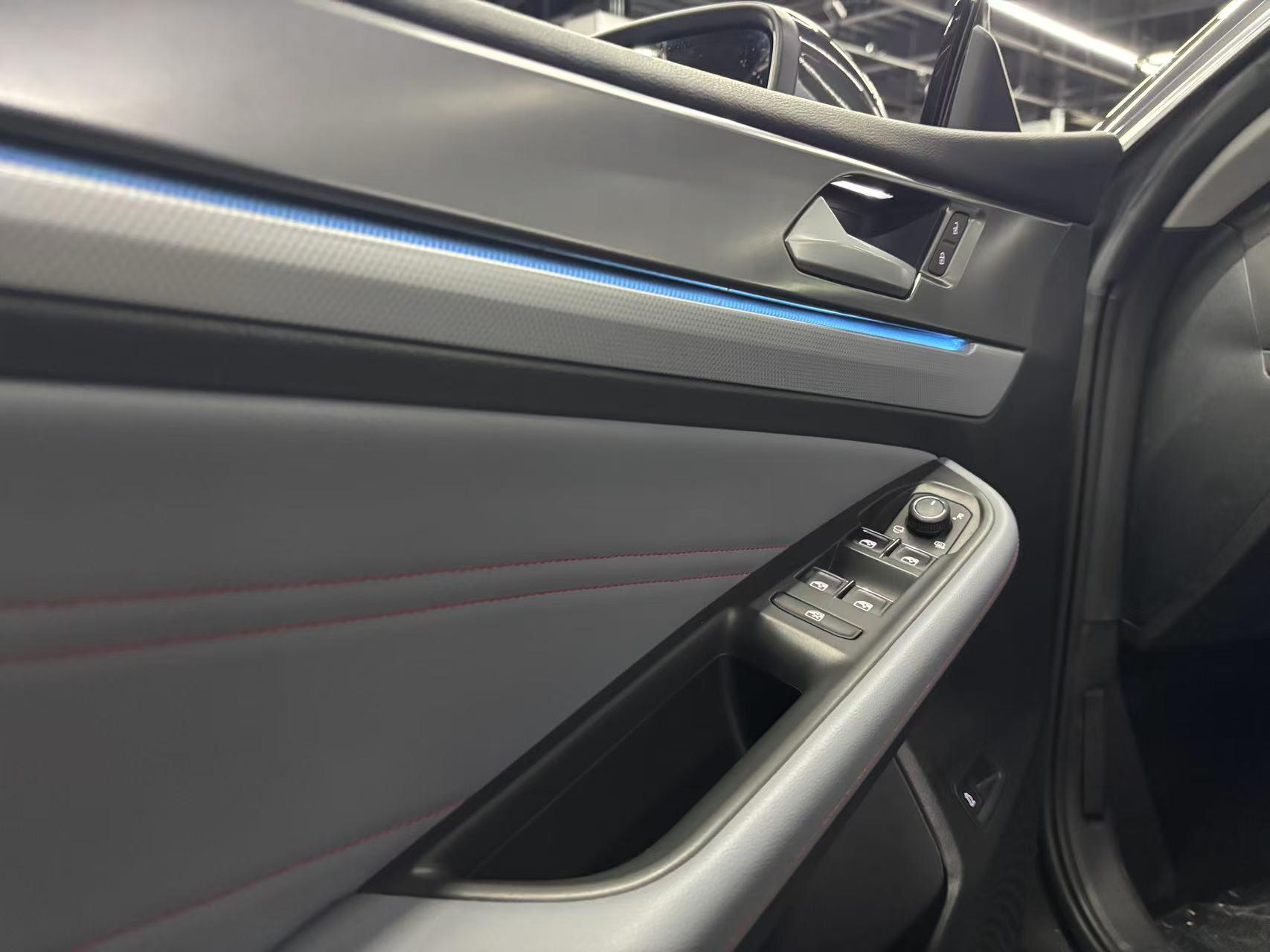 Volkswagen Lamando 2023 thumb 10