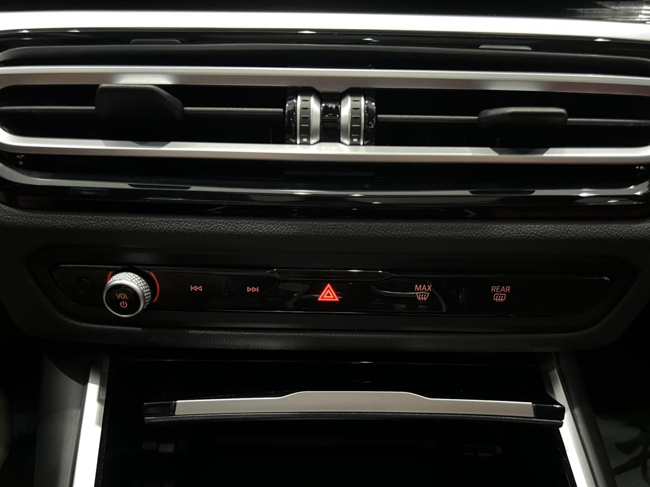 BMW 3 серии 2023 thumb 8