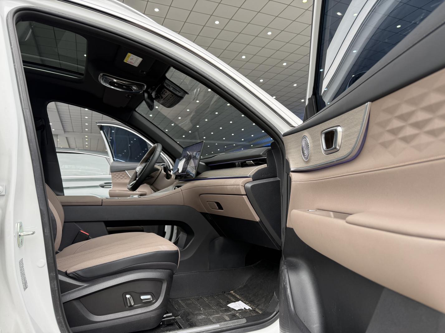 Chery Tiggo 8 PLUS 2025 thumb 11