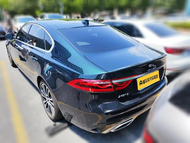 Jaguar XFL 2025 thumb 4
