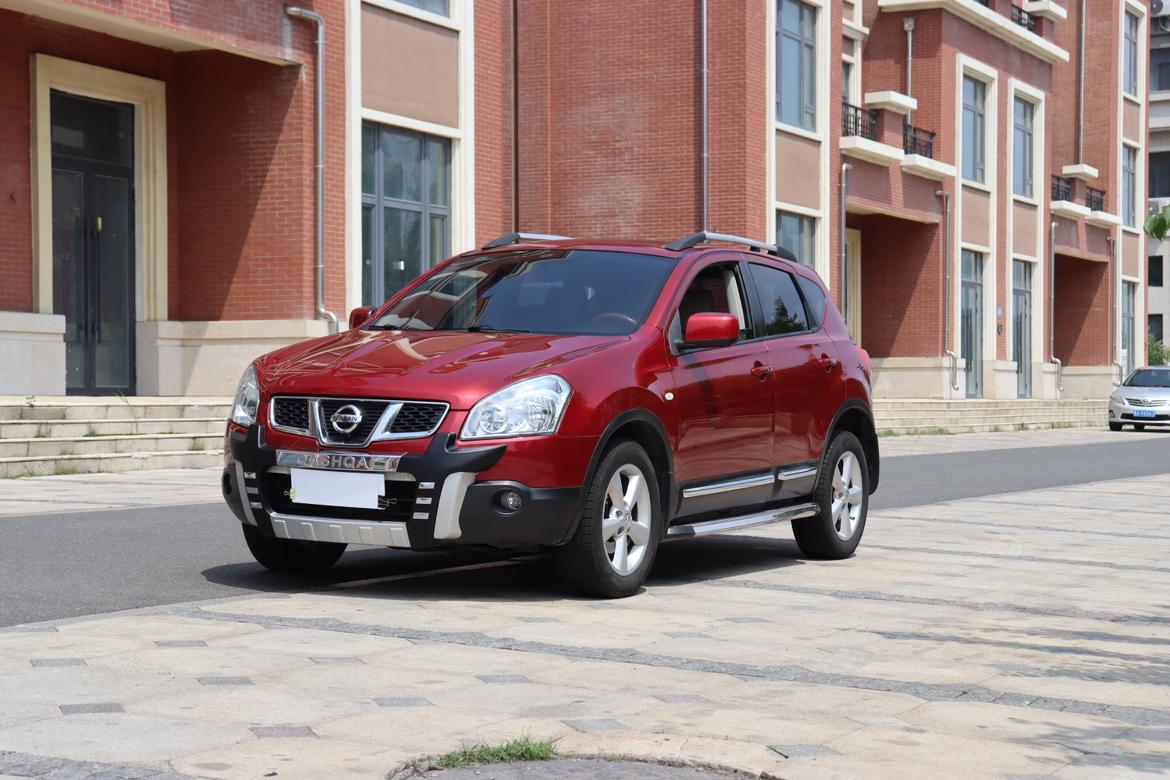 Nissan Qashqai+2 2011 thumb 8