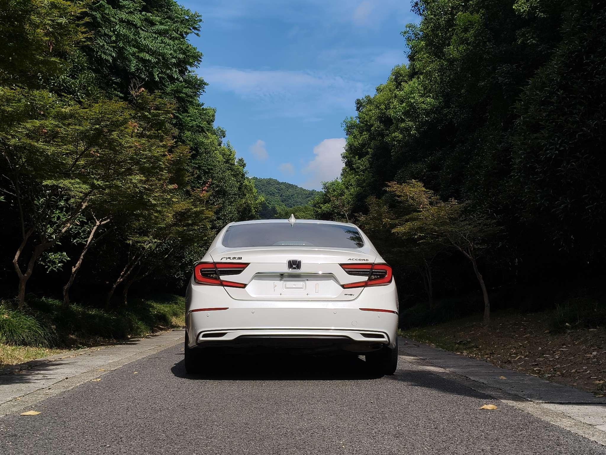 Honda Accord 2022 thumb 3