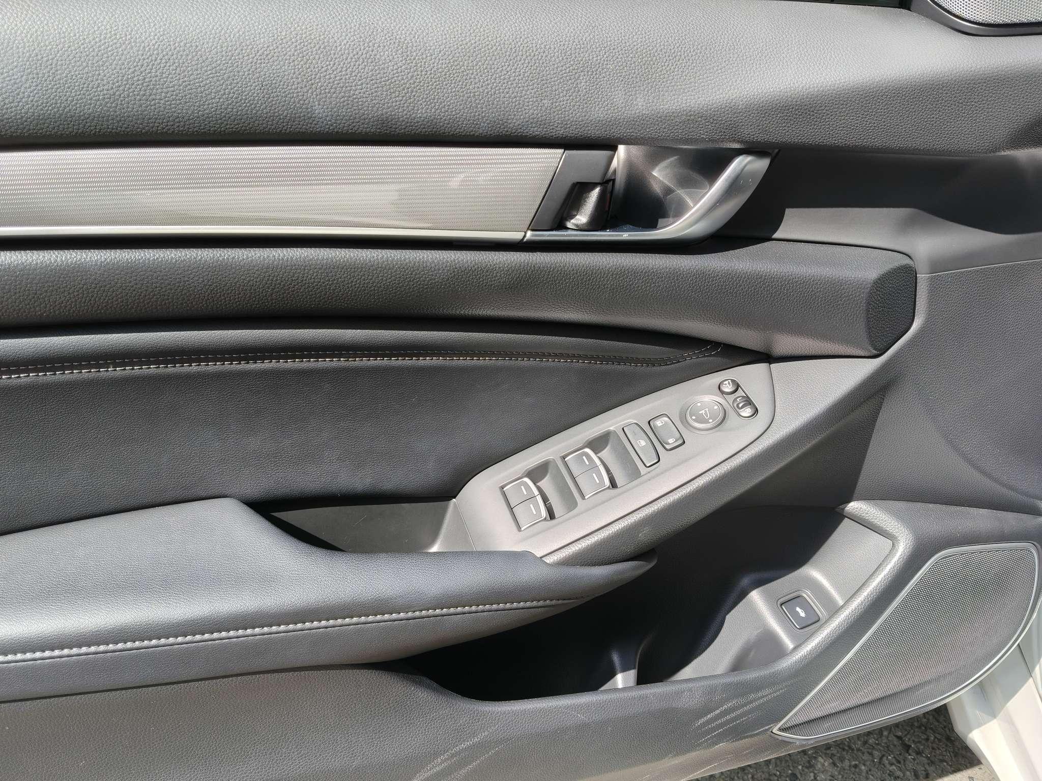 Honda Accord 2022 thumb 12
