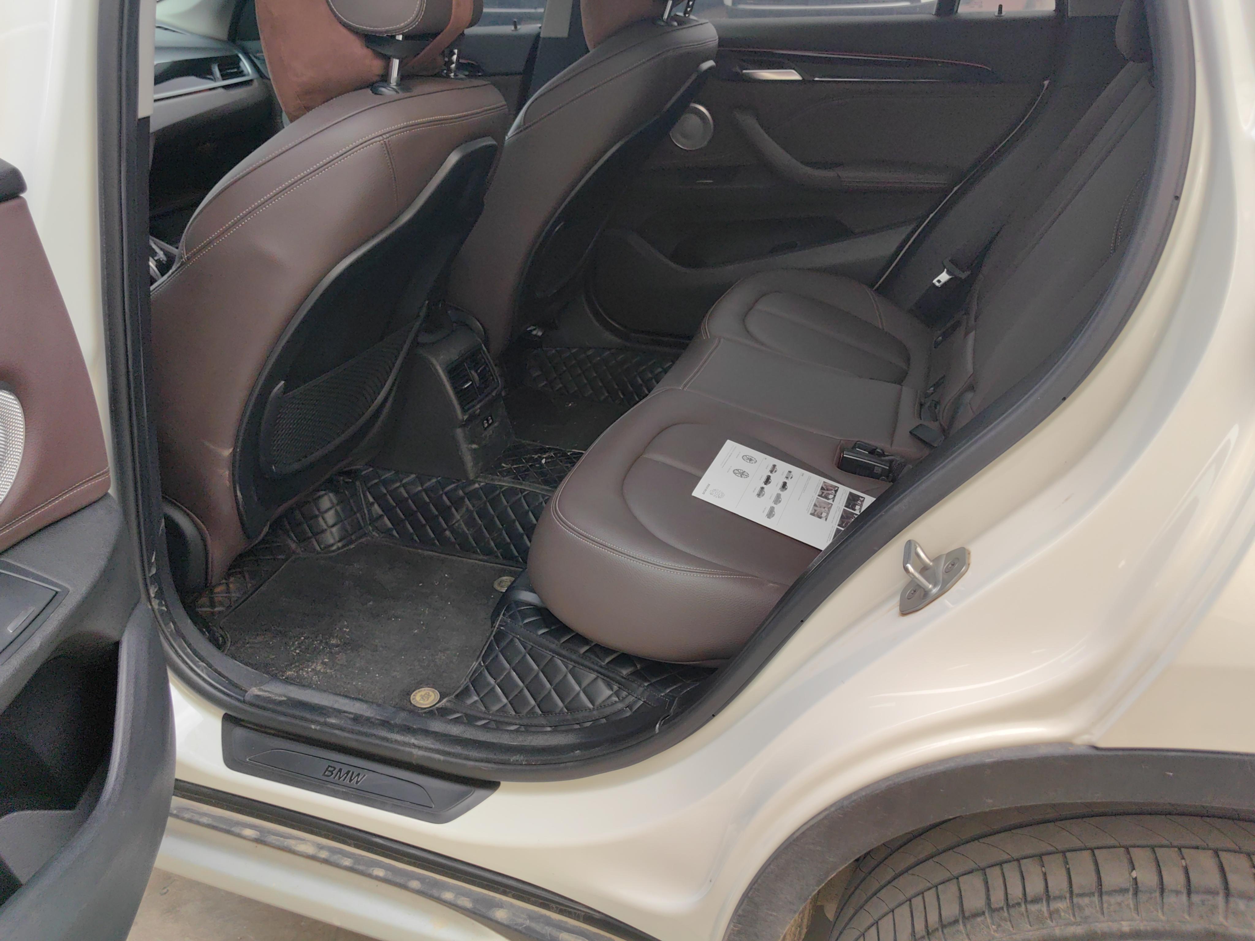 BMW X1 2021 thumb 8