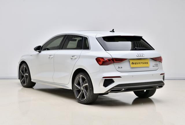 Audi A3 2023 thumb 3