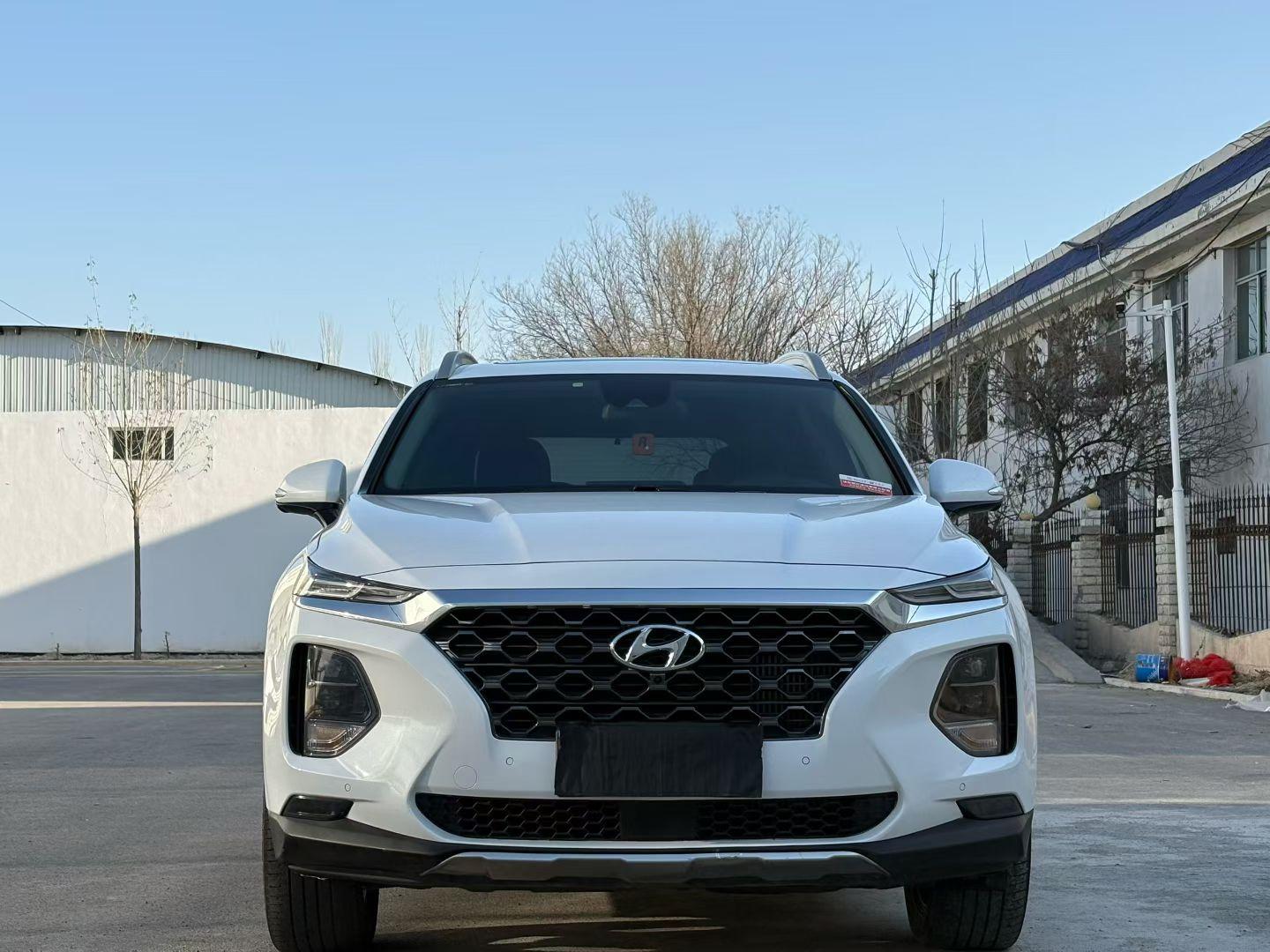 Hyundai Santa Fe 2020 thumb 9