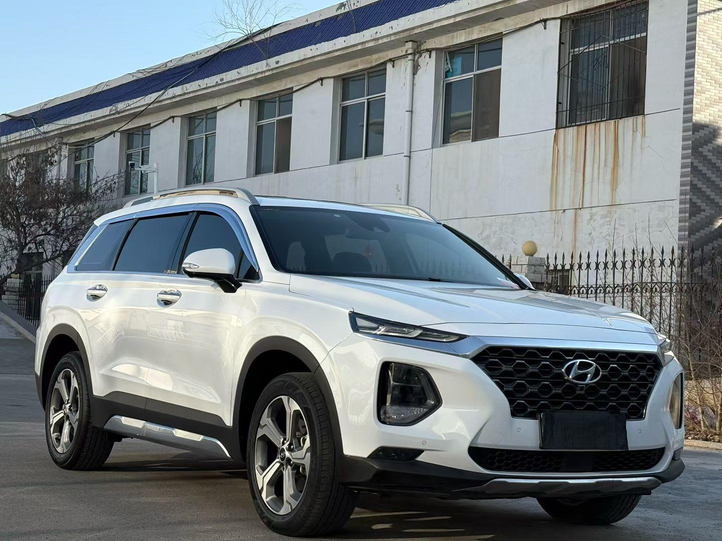 Hyundai Santa Fe 2020 thumb 10