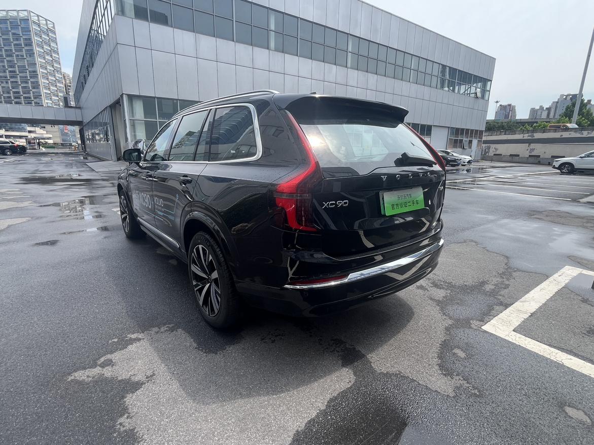 Volvo XC90 2025 thumb 3