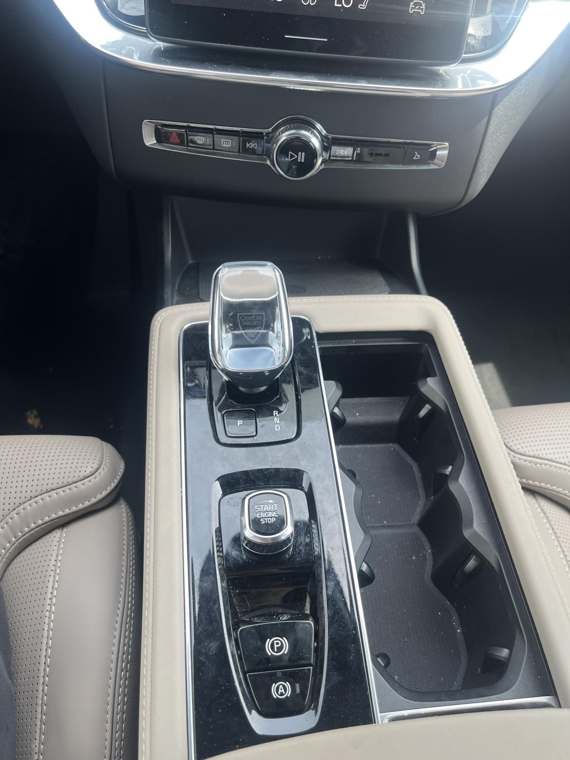 Volvo XC90 2025 thumb 12