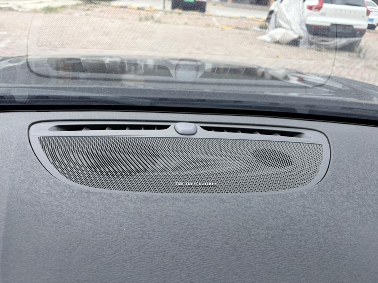 Volvo V90 2017 thumb 7