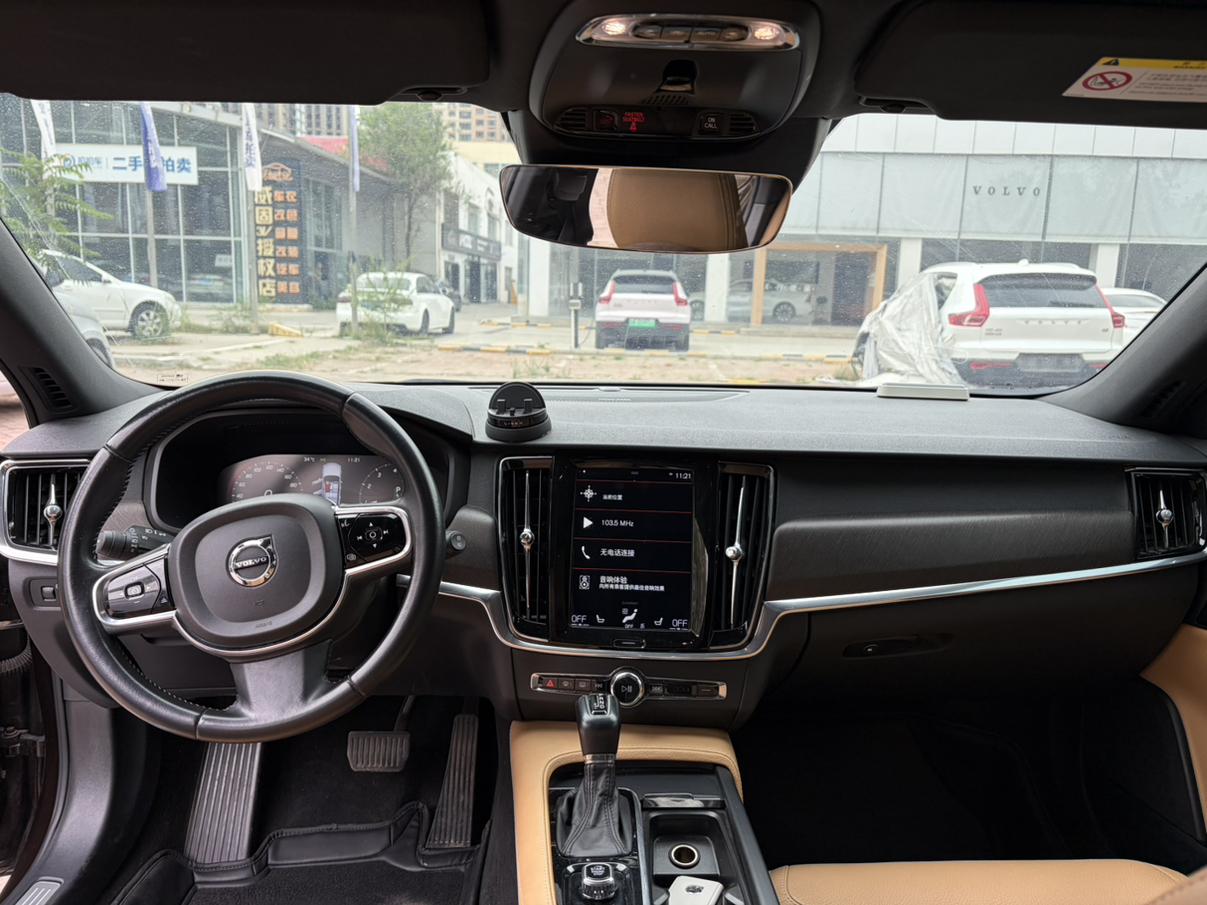 Volvo V90 2017 thumb 8