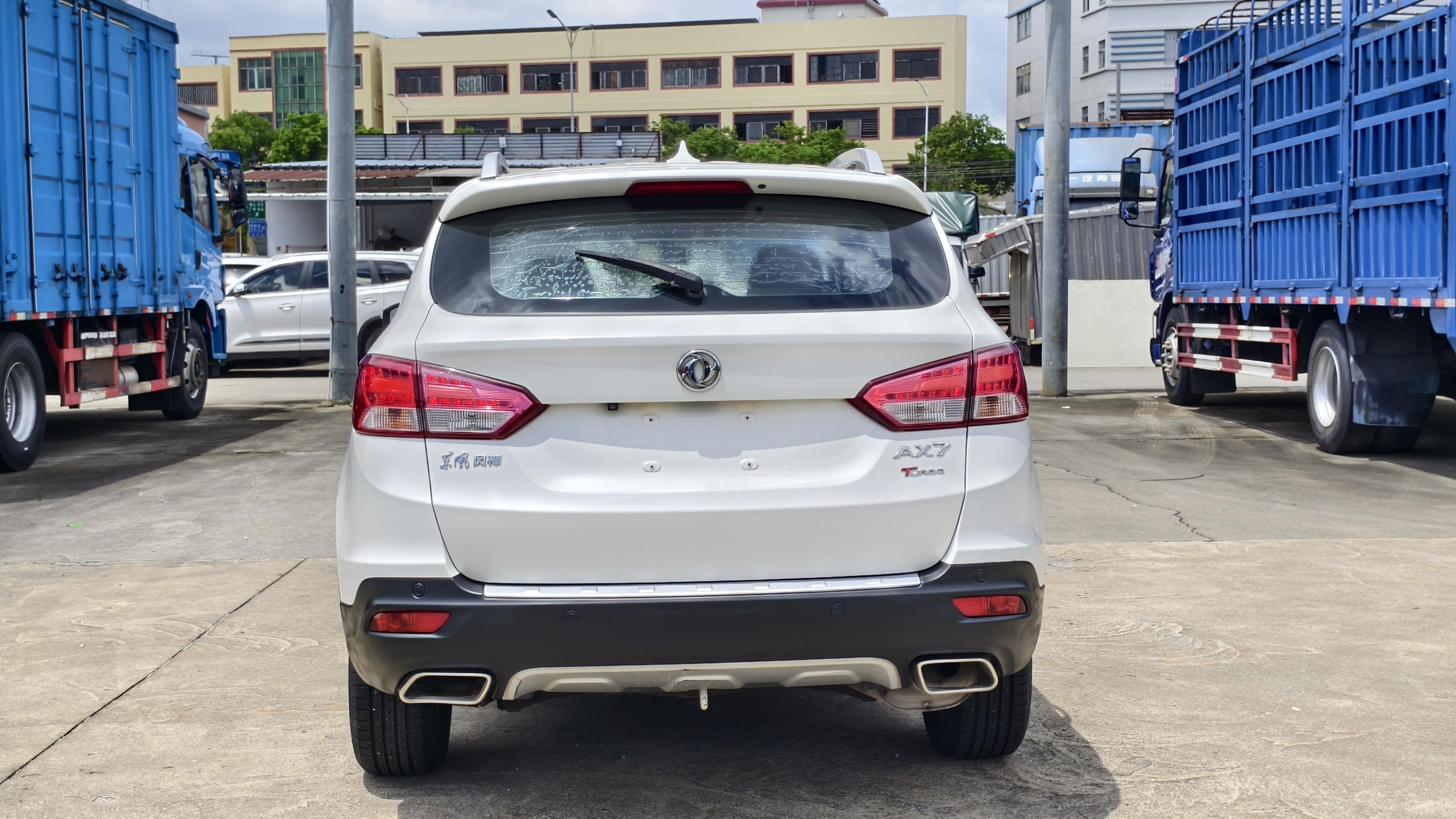 Dongfeng Aeolus AX7 2016 thumb 4