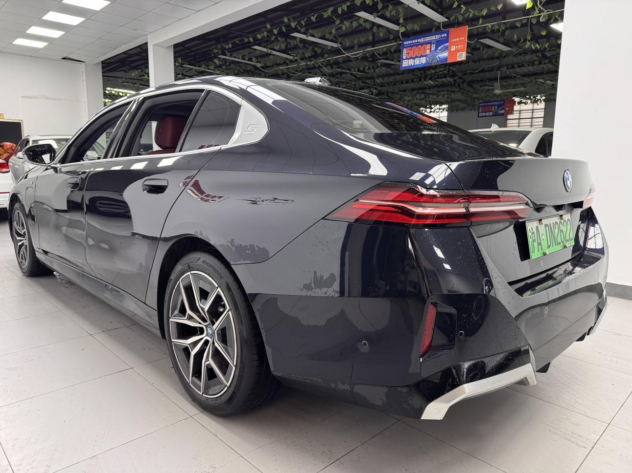 BMW i5 2025 thumb 11