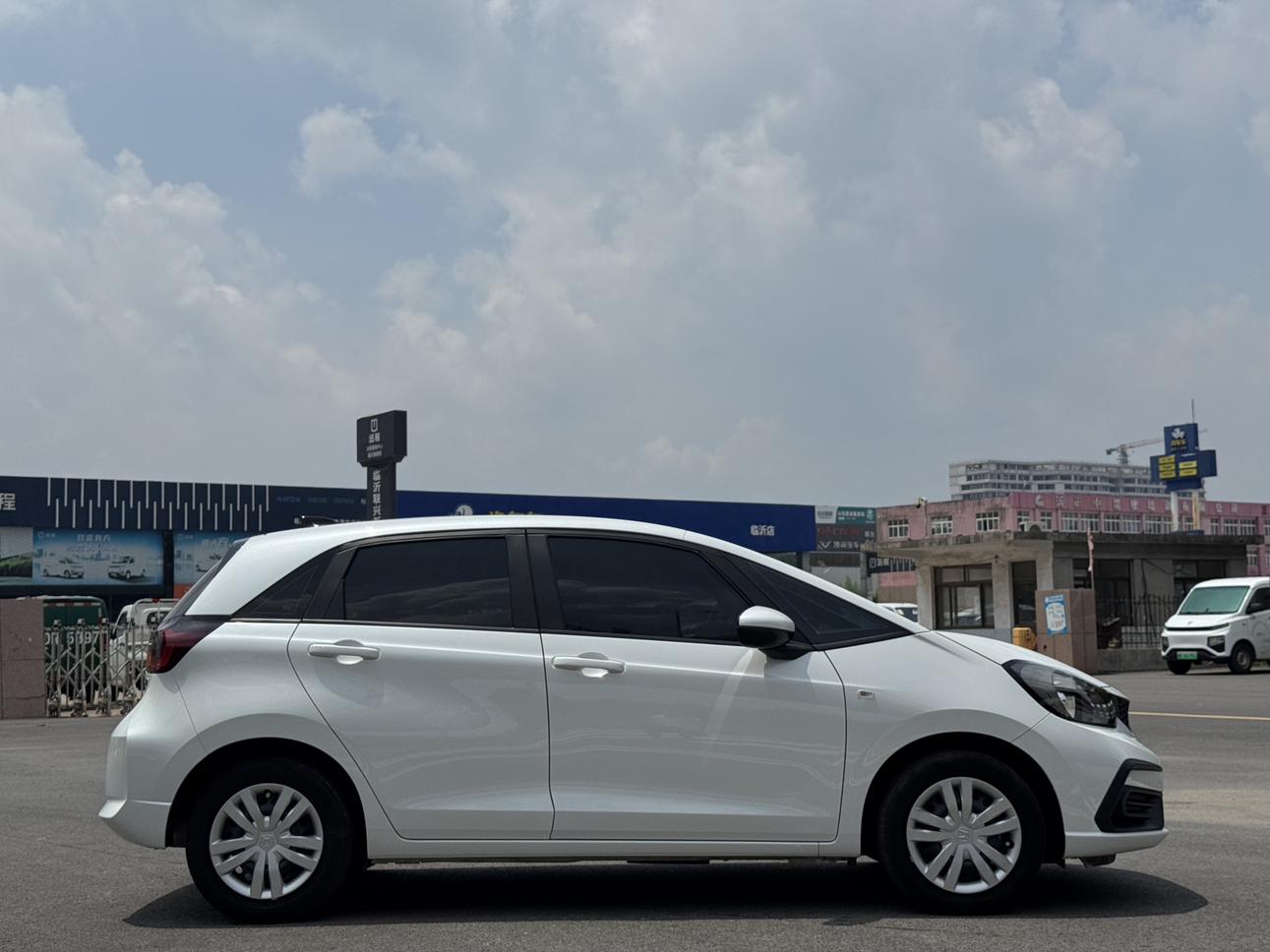 Honda Fit Shuttle 2023 thumb 4