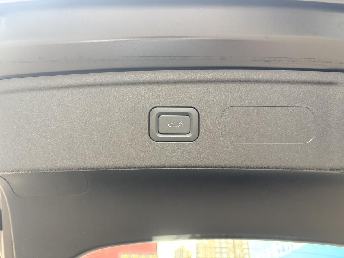 Bestune B70 2023 thumb 11